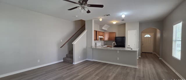 7810 Kingsbury Wood Unit 2