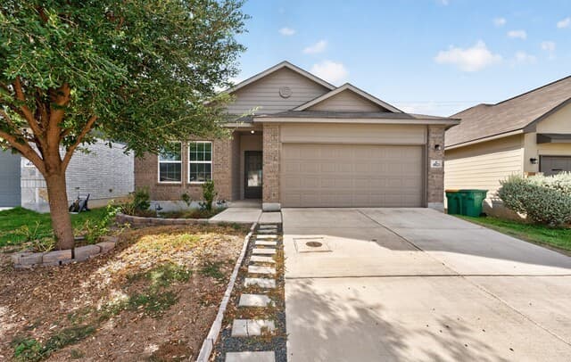 4823 Cambridge Park