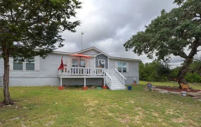 260 Private Road 1510