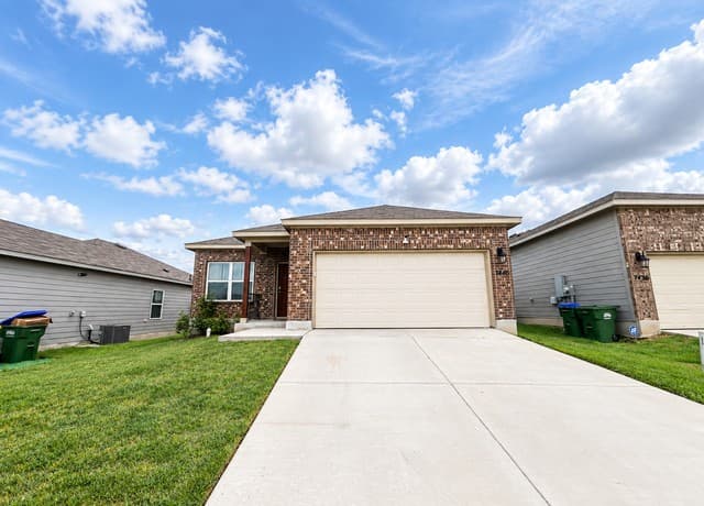 7440 Capstone Ridge