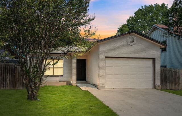 816 Meadow Stone