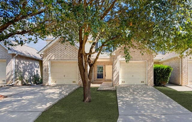 4121 Copano Bay