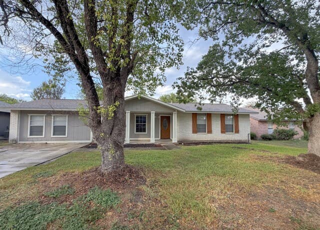126 Kingsman St