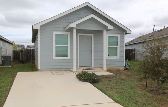 7438 Silos Ridge
