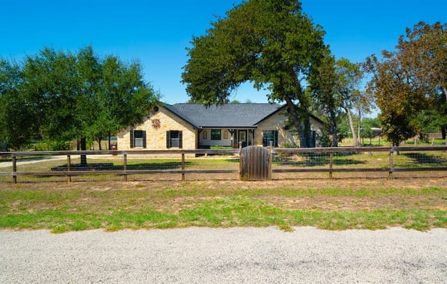 312 Rose Garden